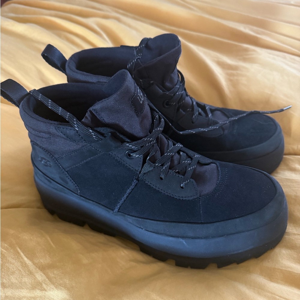 UGG Men's Black Hiking-Inspired Lace-Up Boots